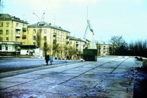 Бельцы, памятник Ленину, площадь Ле